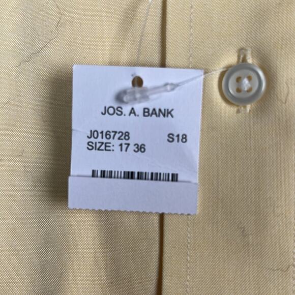 Jos. A. Bank Men's Yellow Dress Shirt - Picture 4 of 4
